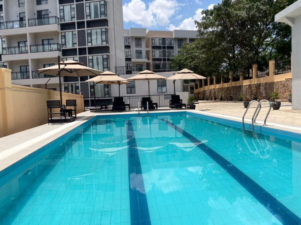 Elizabeth Golf Apartment